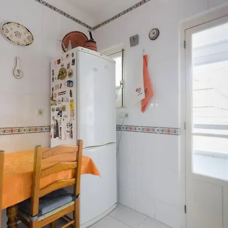 Apartment Quarto Duplo Em Lisboa Lissabon