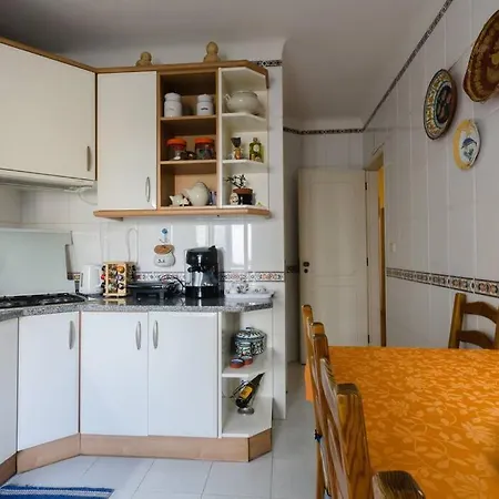 Apartment Quarto Duplo Em Lisboa Lissabon