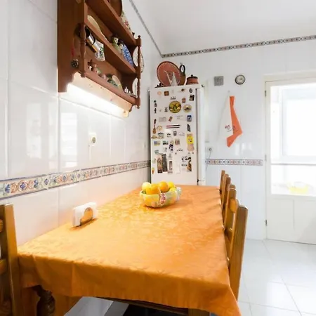 Quarto Duplo Em Lisboa * Lissabon